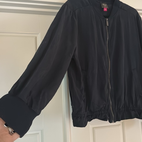 Vince Camuto Light Bomber Jacket - Picture 3 of 5